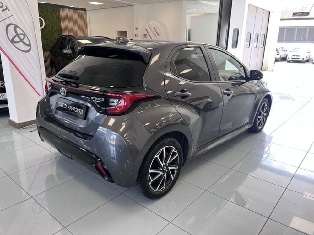Toyota Yaris usata a Prato (4)