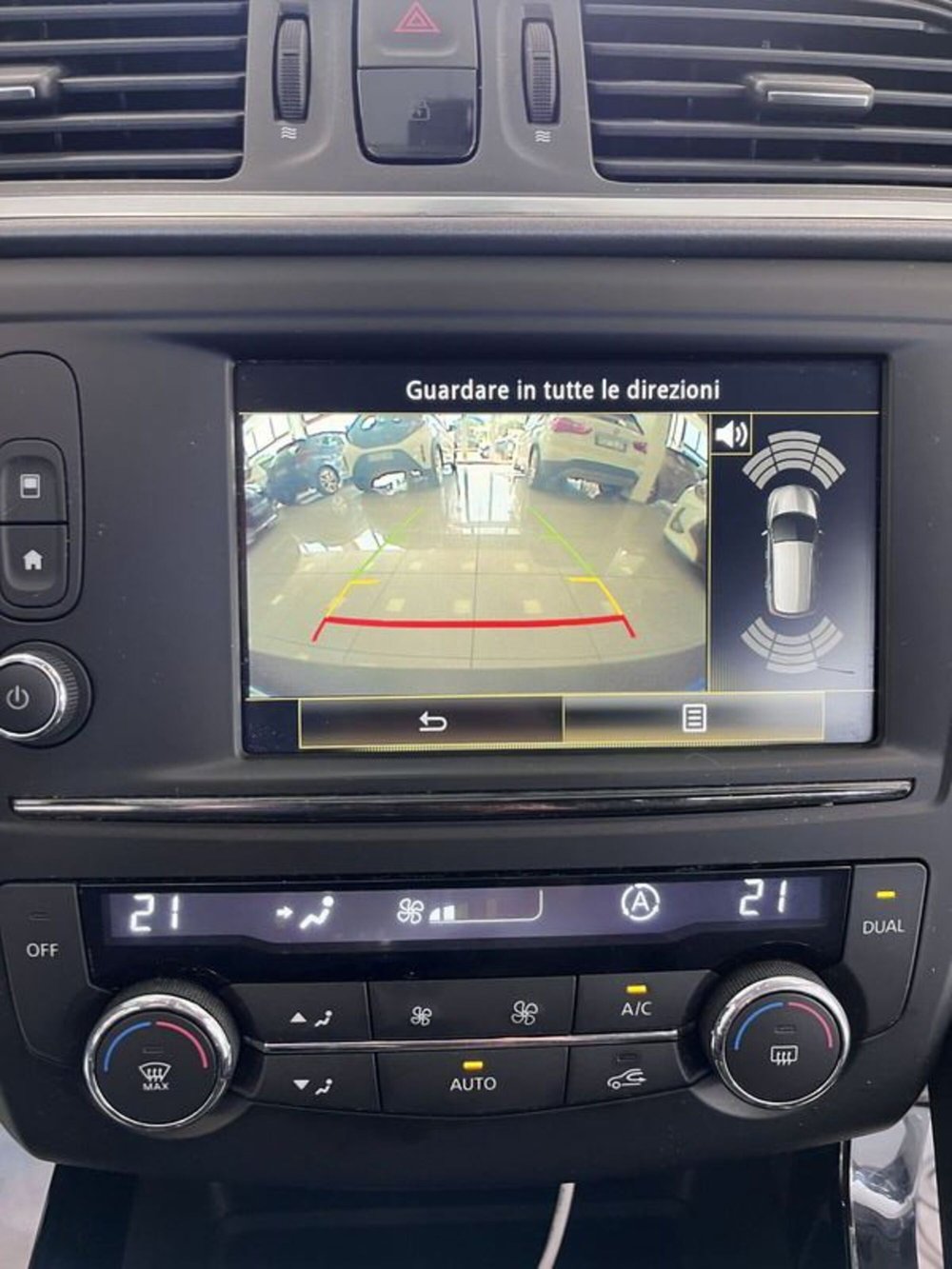 Renault Kadjar usata a Prato (14)