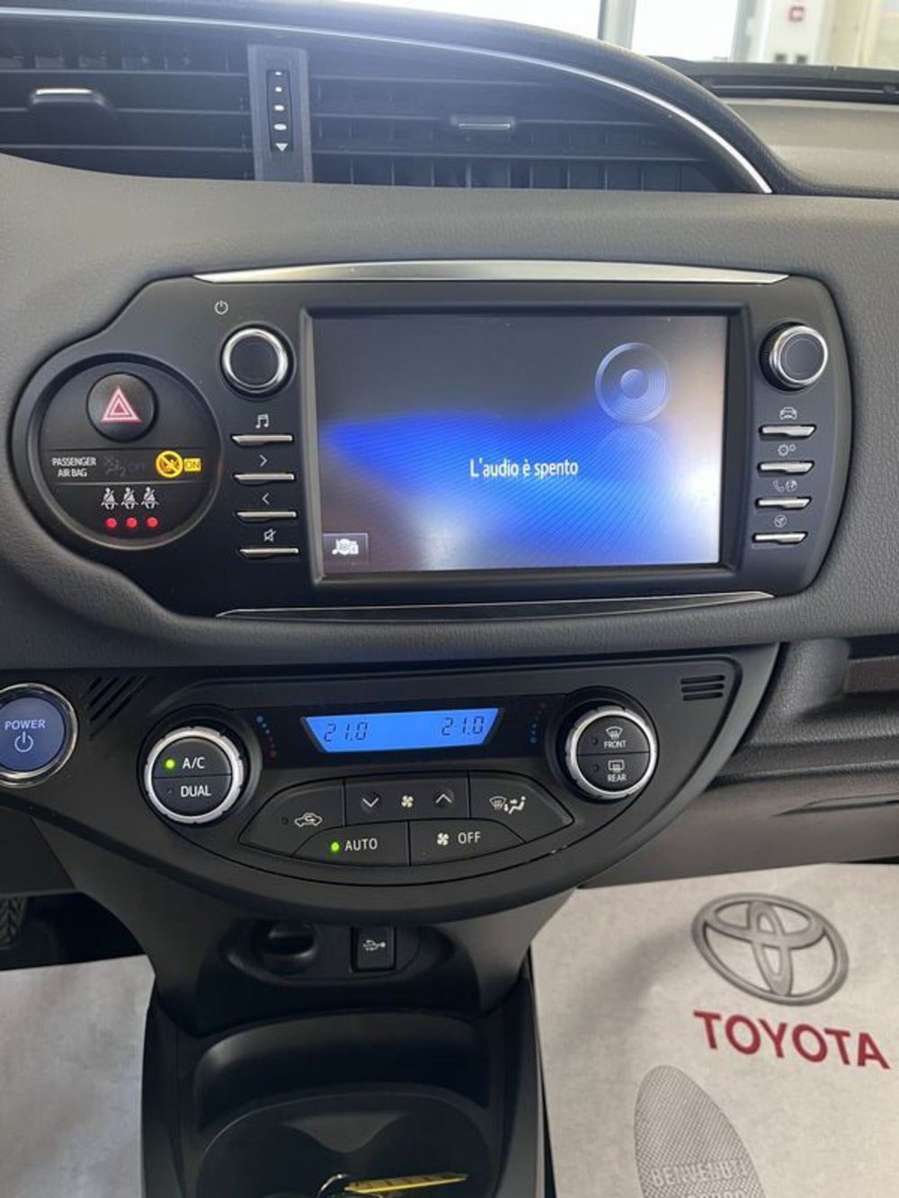 Toyota Yaris usata a Prato (12)