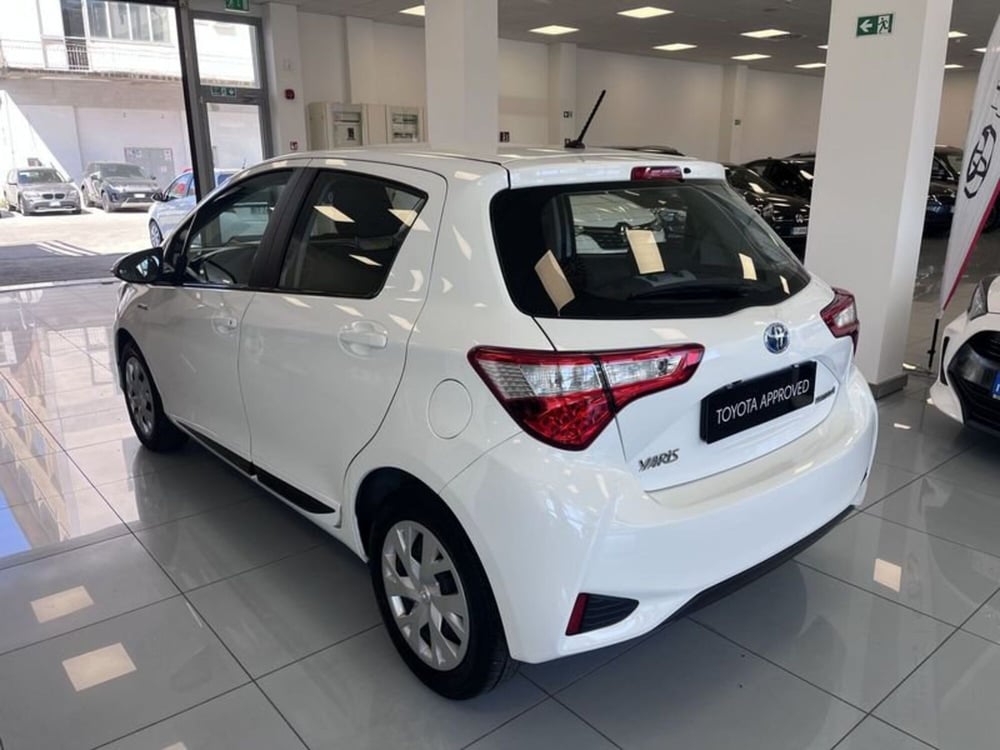 Toyota Yaris usata a Prato (6)
