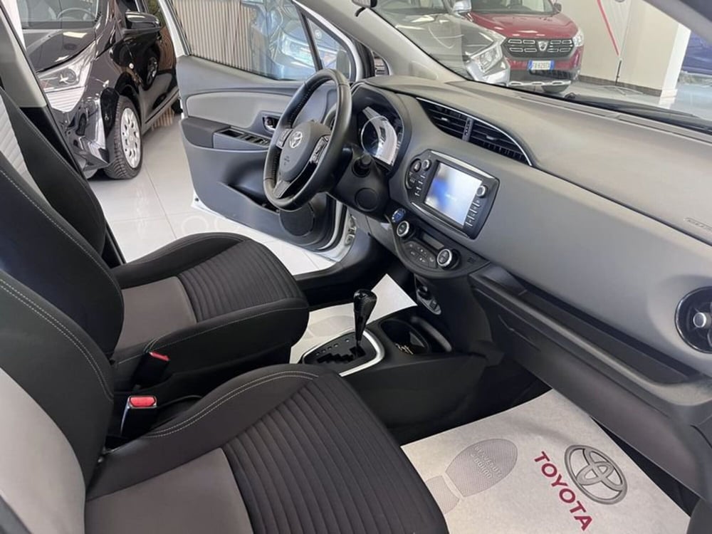 Toyota Yaris usata a Prato (8)
