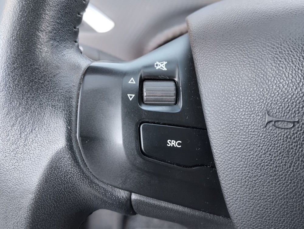 Peugeot 2008 usata a Asti (12)