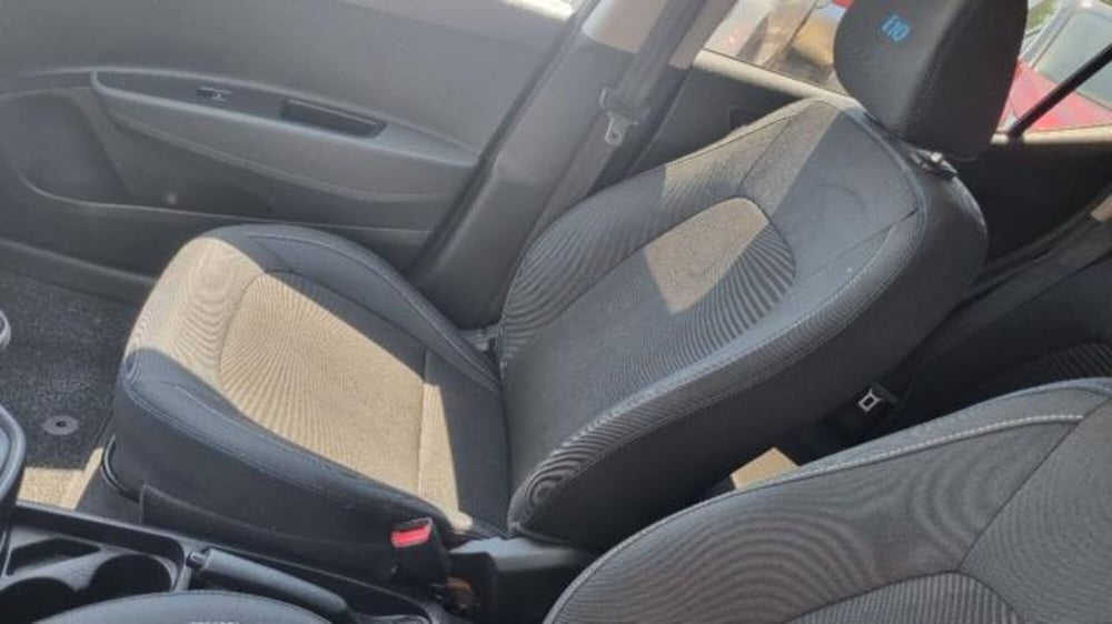 Hyundai i10 usata a Savona (10)