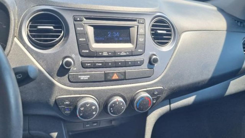Hyundai i10 usata a Savona (5)