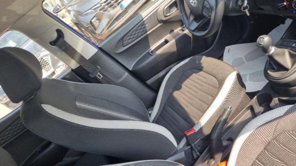 Hyundai i10 usata a Savona (13)