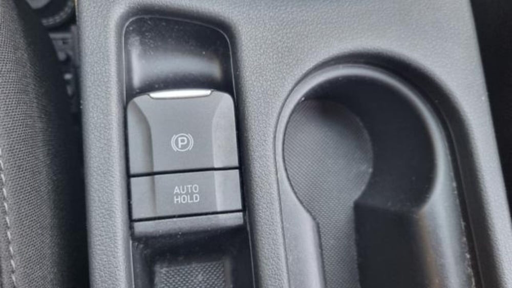 Hyundai Kona usata a Savona (12)