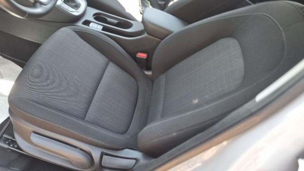 Hyundai Kona usata a Savona (14)