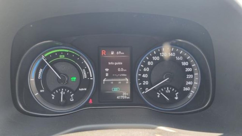 Hyundai Kona usata a Savona (5)