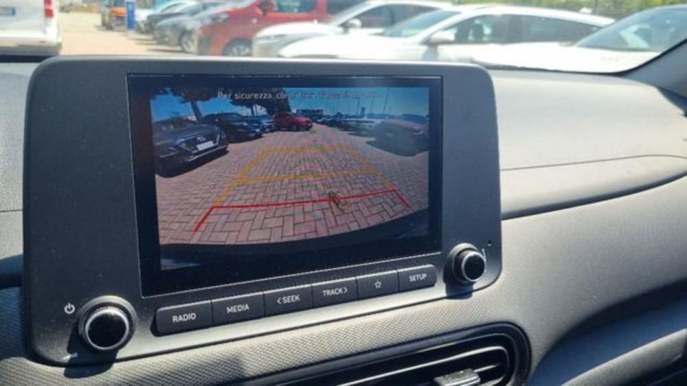 Hyundai Kona usata a Savona (6)