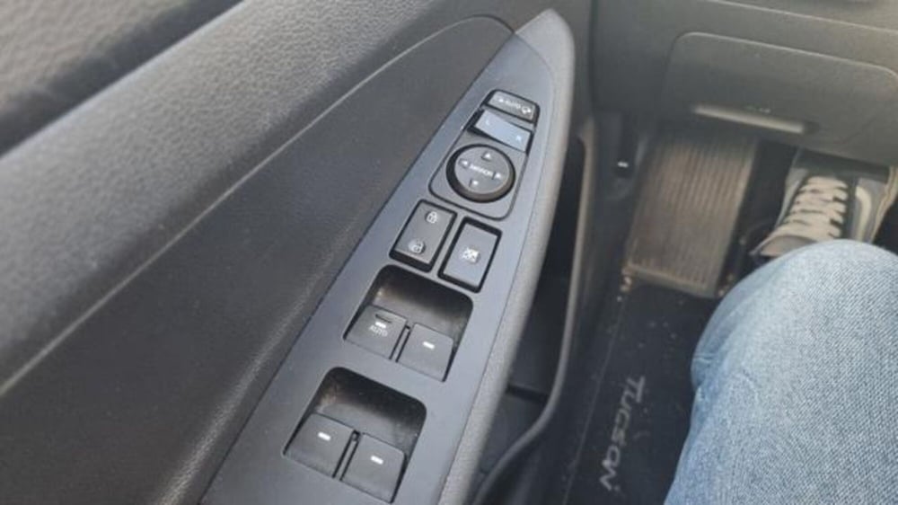 Hyundai Tucson usata a Savona (8)