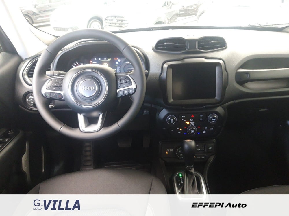 Jeep Renegade nuova a Monza e Brianza (13)