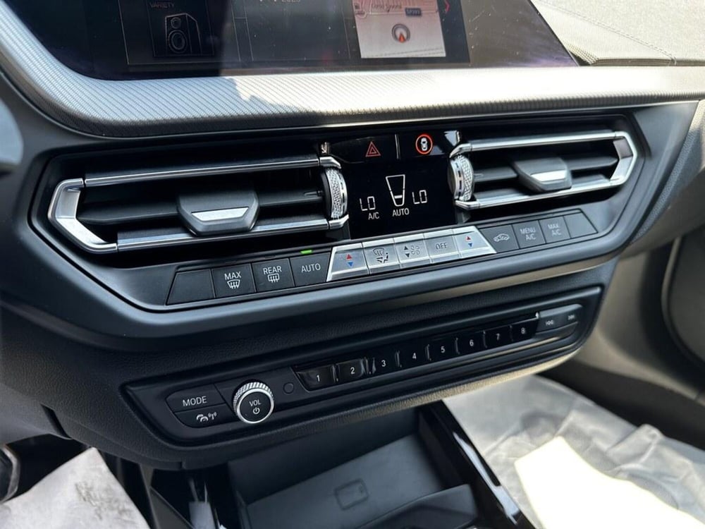 BMW Serie 1 5p. usata a Torino (15)