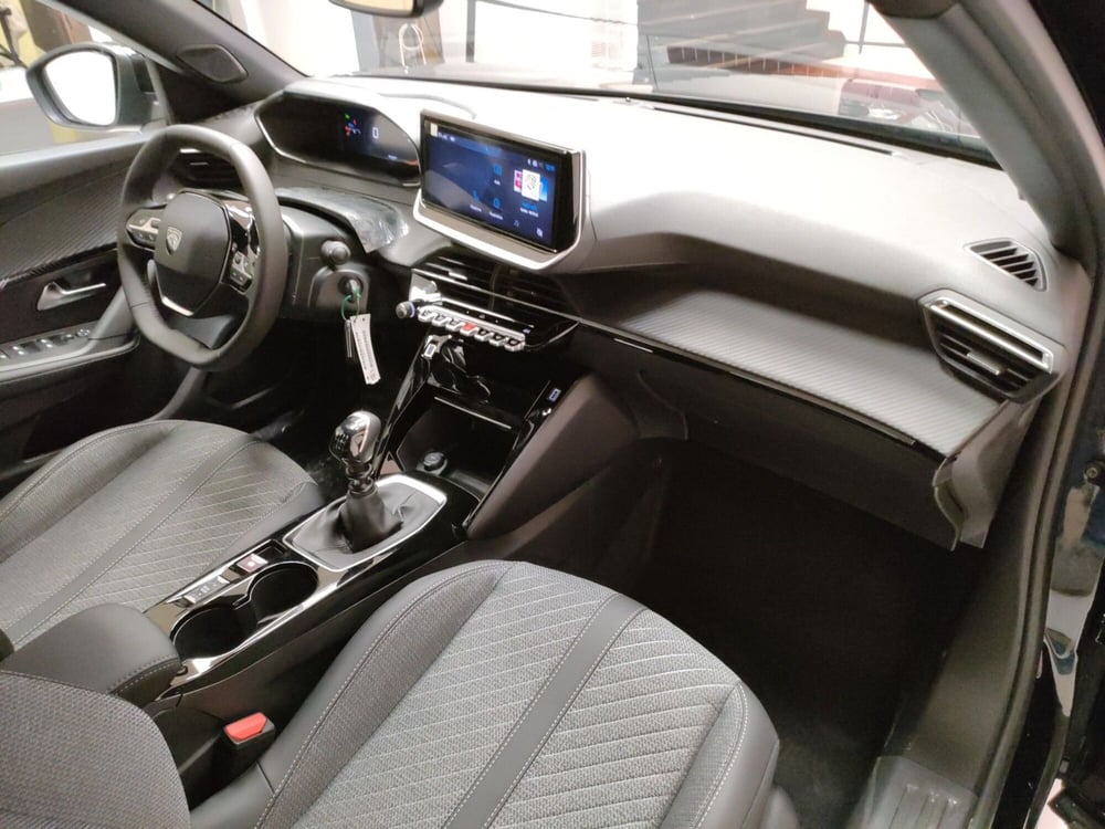 Peugeot 2008 nuova a Ascoli Piceno (12)