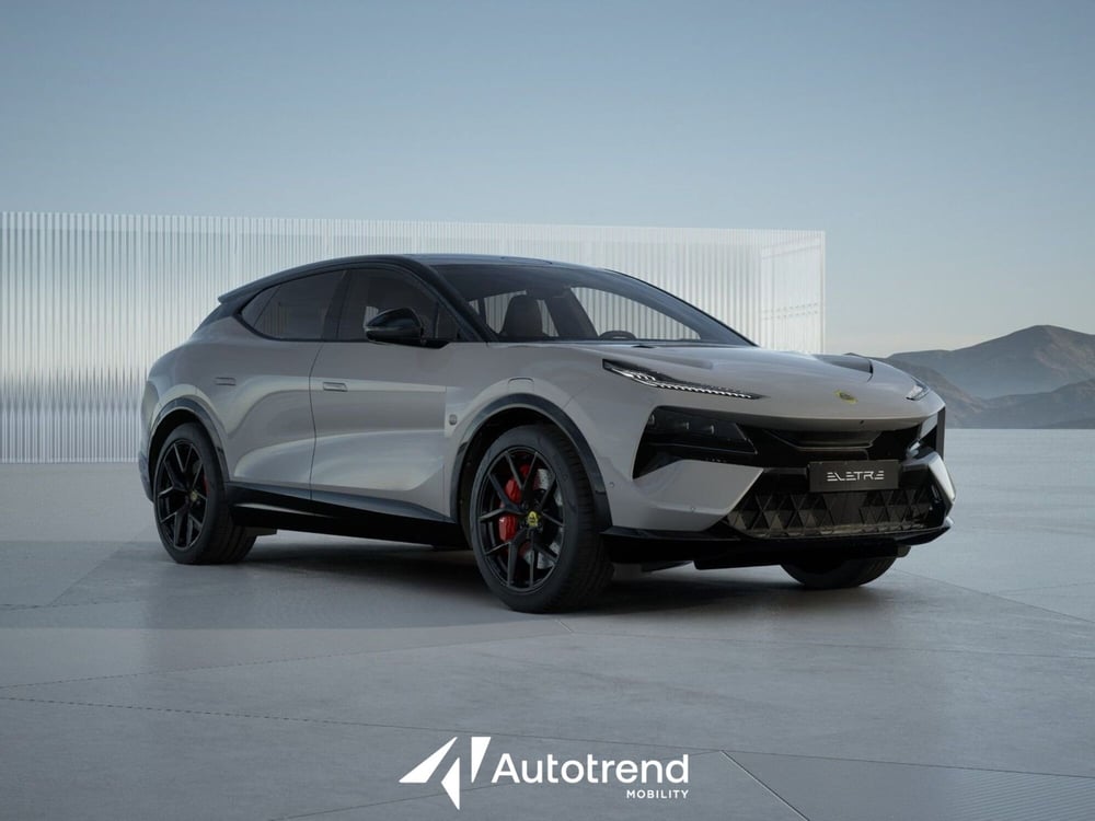 Lotus Eletre nuova a Bari (5)