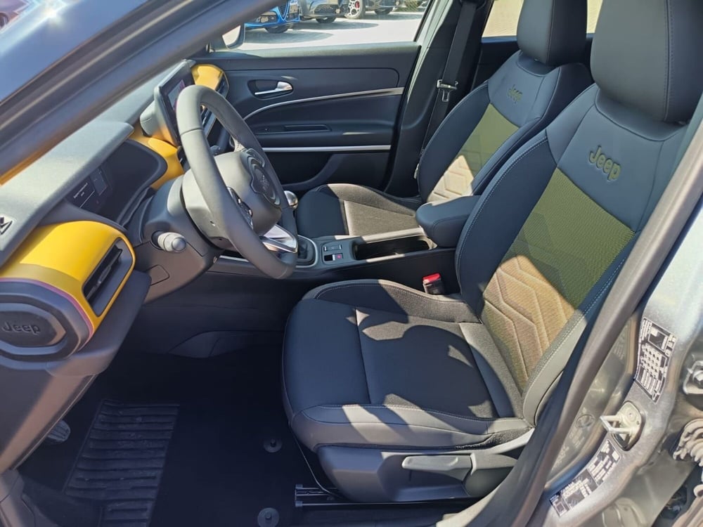 Jeep Avenger nuova a Alessandria (14)