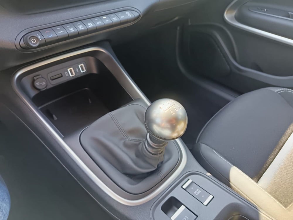 Jeep Avenger nuova a Alessandria (19)