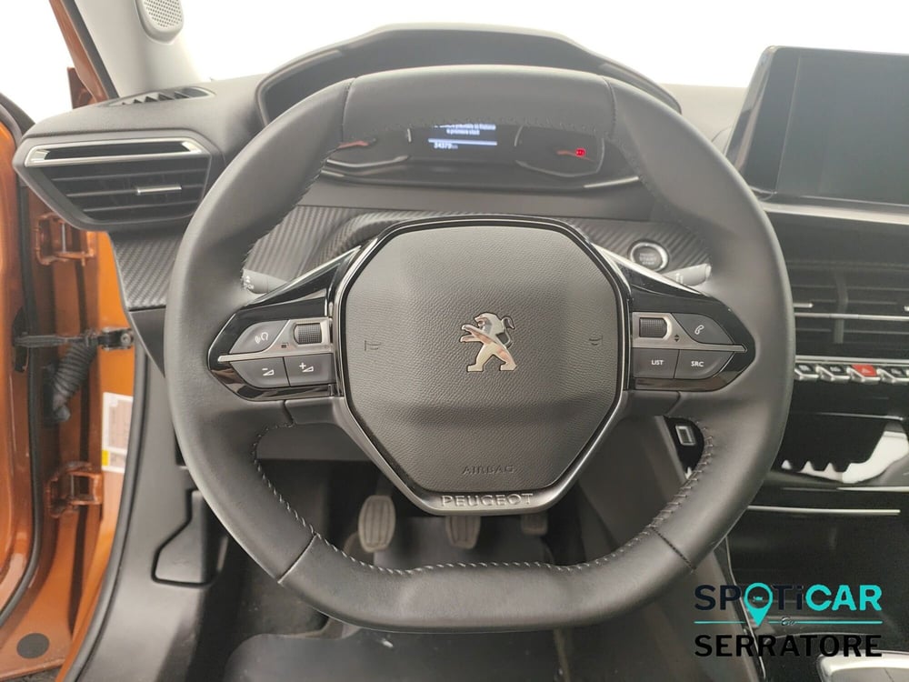Peugeot 2008 usata a Como (8)