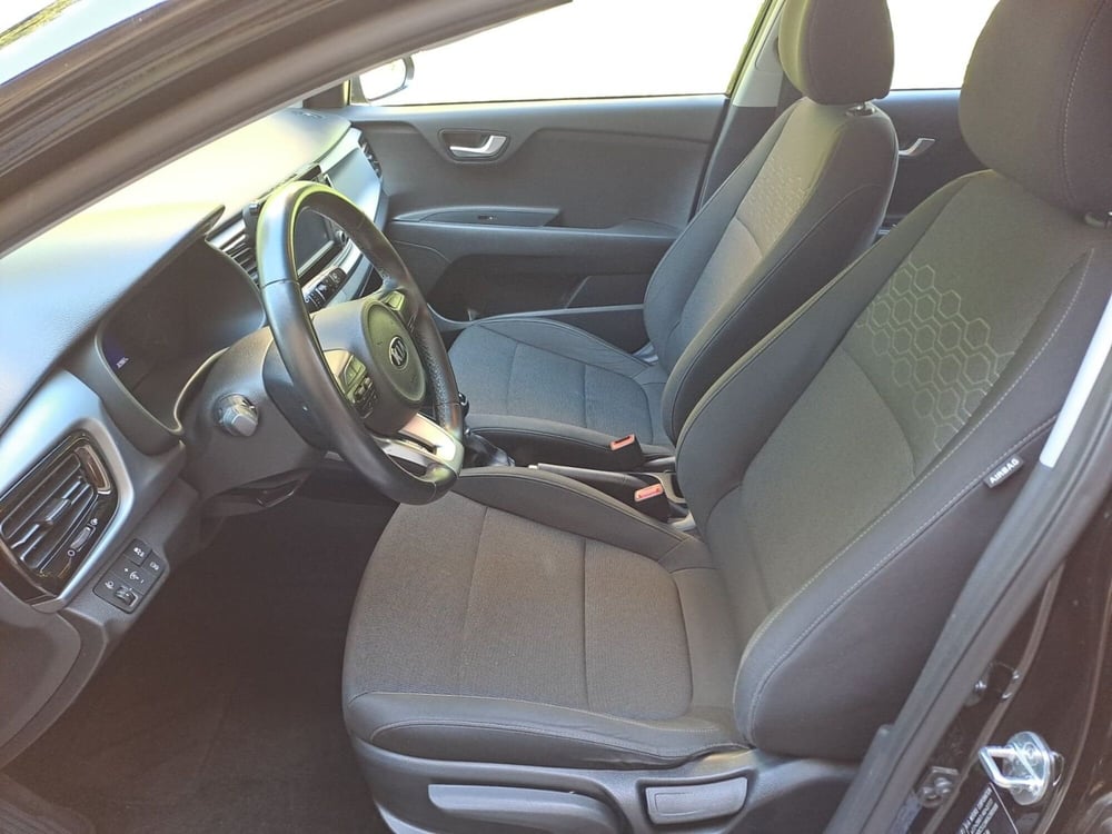 Kia Rio usata a Modena (9)