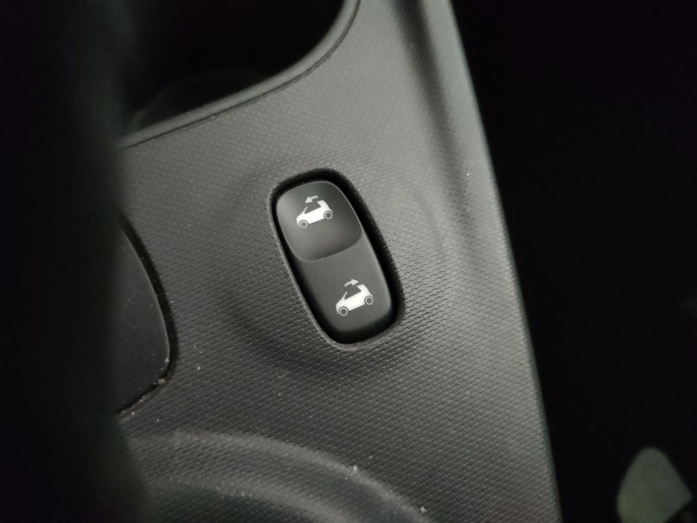 smart Fortwo Cabrio usata a Roma (17)