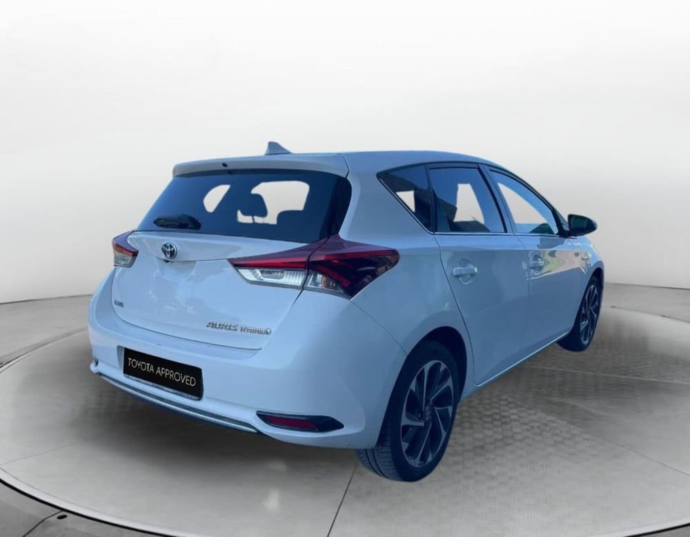 Toyota Auris usata a Rovigo (18)