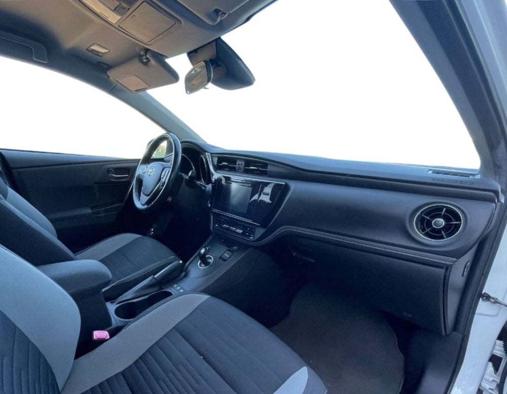 Toyota Auris usata a Rovigo (5)