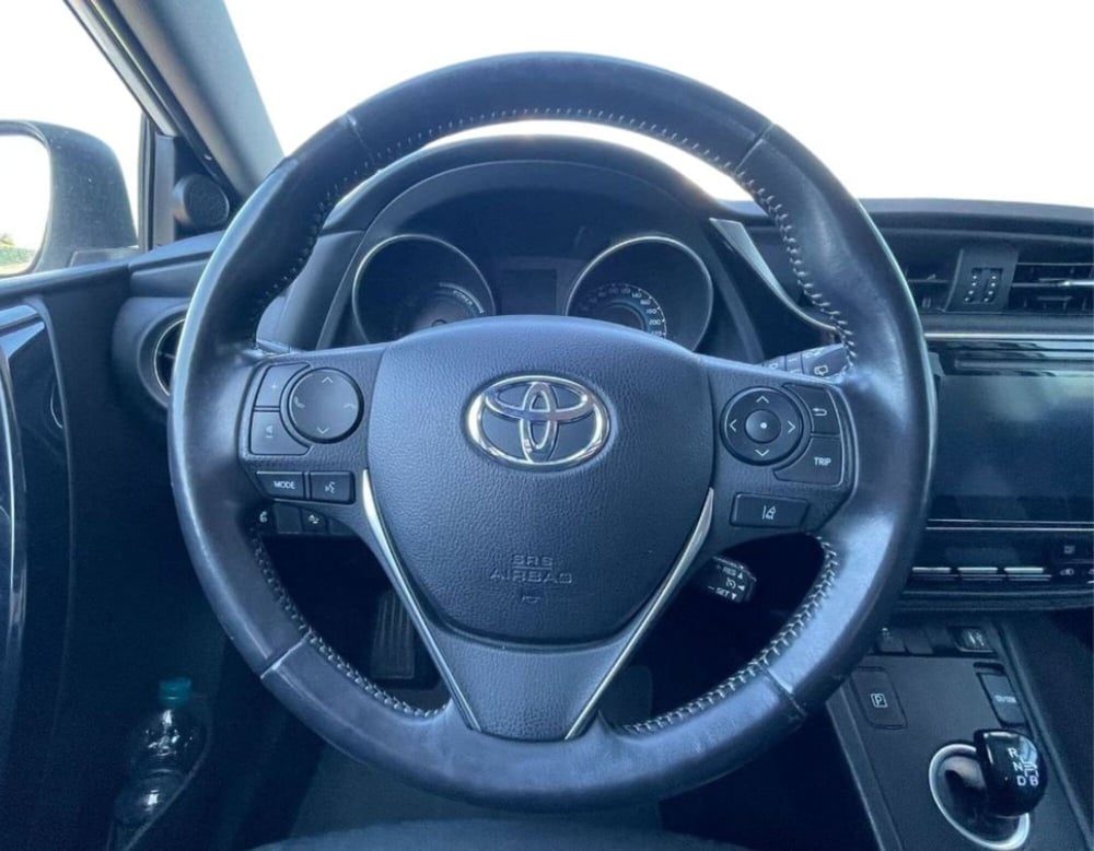 Toyota Auris usata a Rovigo (9)