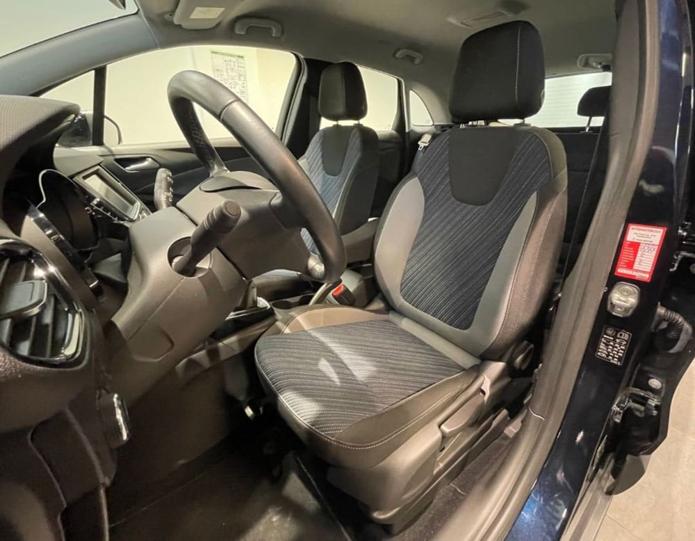Opel Crossland X usata a Ferrara (12)