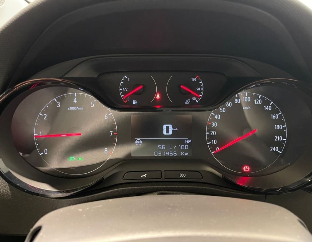 Opel Crossland X usata a Ferrara (13)