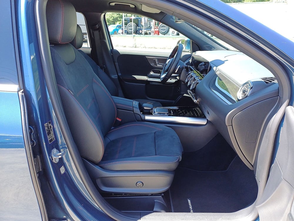 Mercedes-Benz GLA SUV usata  (10)