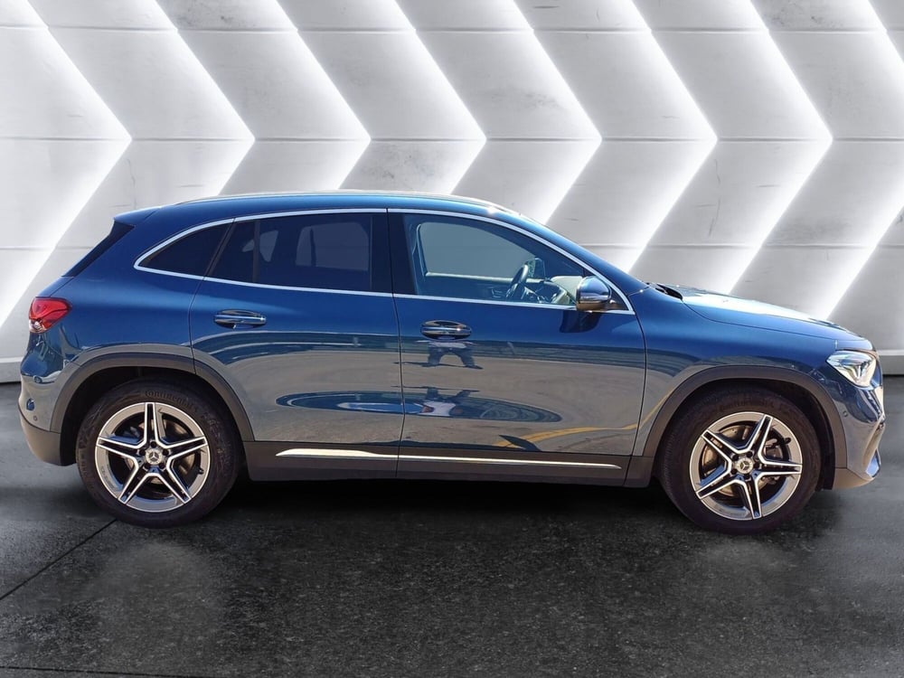 Mercedes-Benz GLA SUV usata  (5)