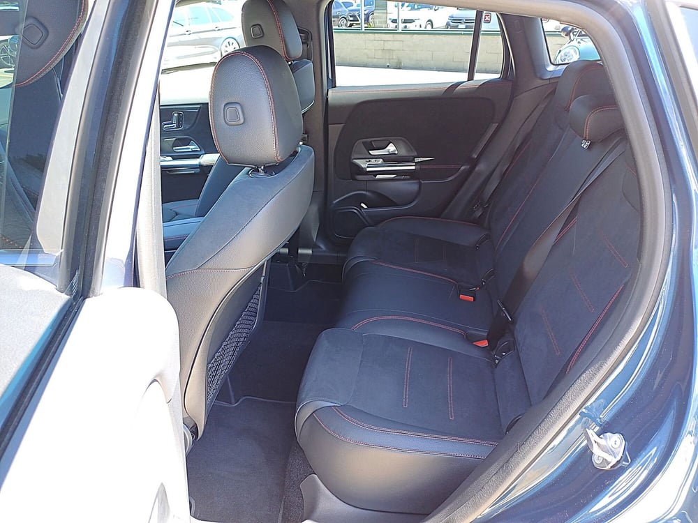 Mercedes-Benz GLA SUV usata  (7)