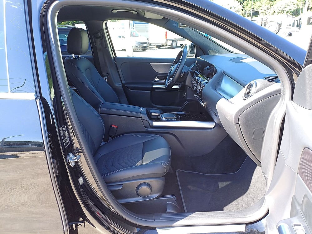 Mercedes-Benz GLA SUV usata  (10)