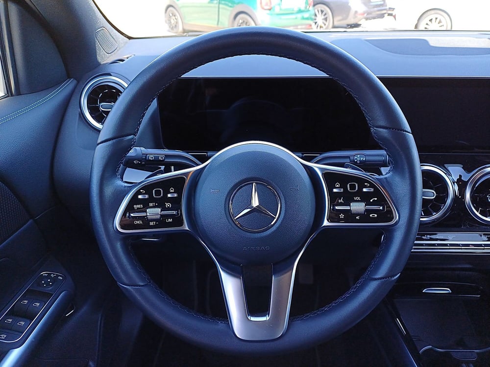 Mercedes-Benz GLA SUV usata  (15)