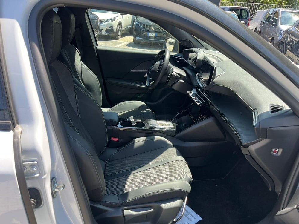 Peugeot 2008 usata a Milano (12)