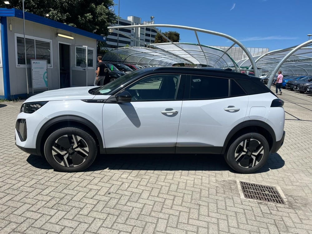 Peugeot 2008 usata a Milano (4)