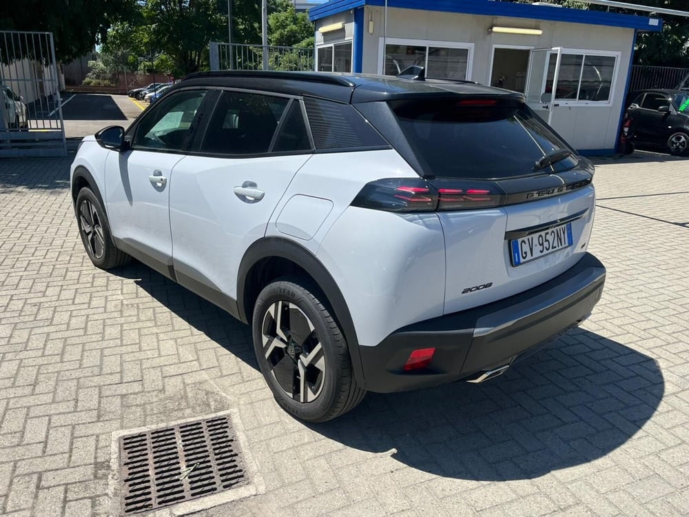 Peugeot 2008 usata a Milano (6)