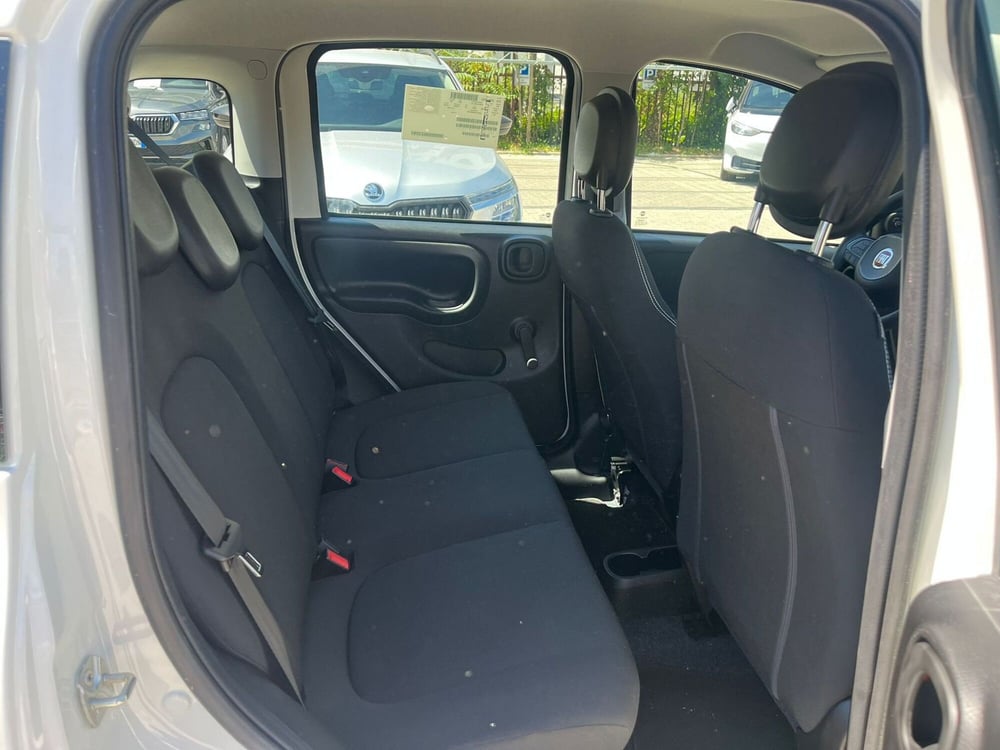 Fiat Panda Cross nuova a Milano (15)