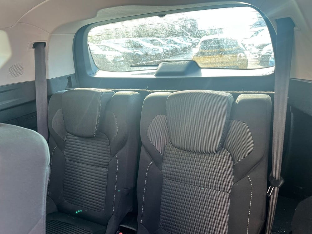 Renault Grand Scénic usata a Milano (13)