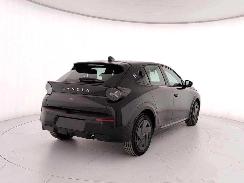 Lancia Ypsilon nuova a Napoli (6)