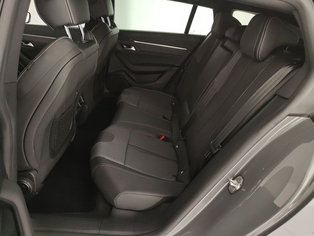 Peugeot 508 SW nuova a Caserta (14)