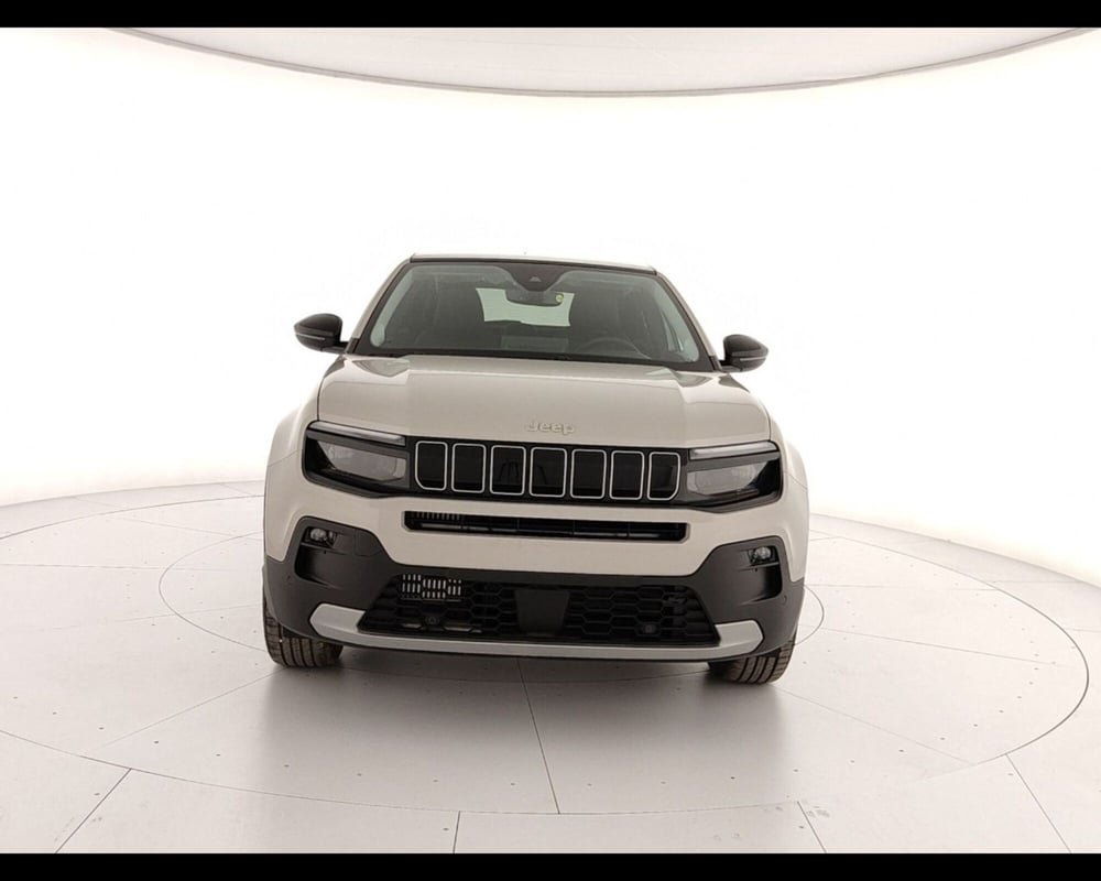 Jeep Avenger nuova a Napoli (2)