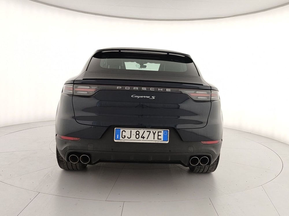 Porsche Cayenne usata a Caserta (5)