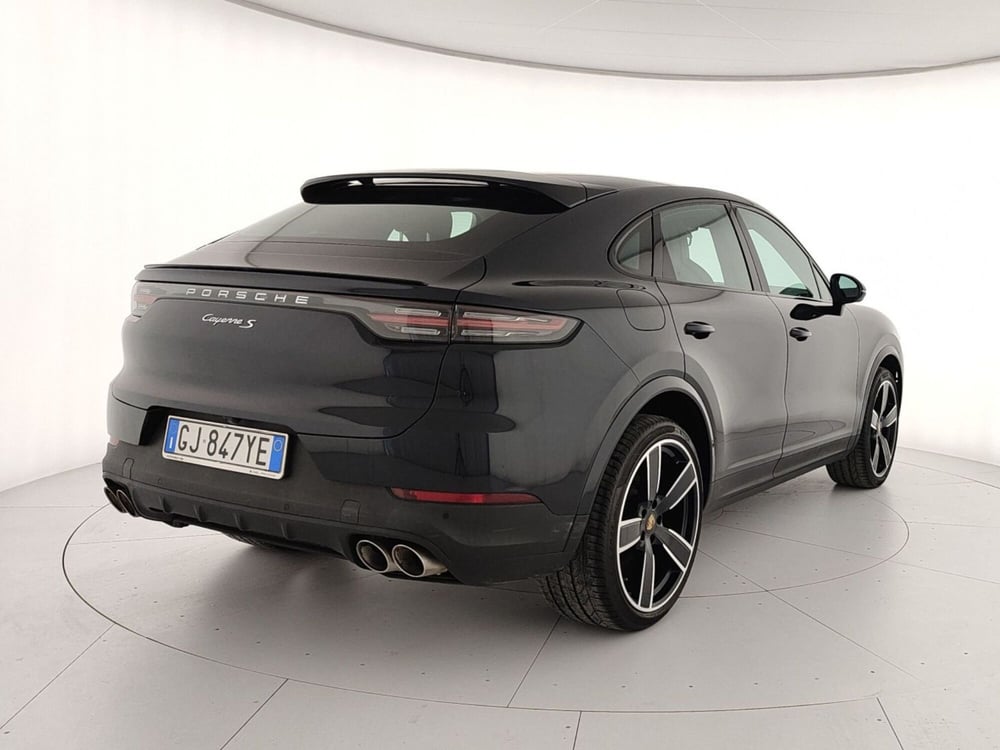 Porsche Cayenne usata a Caserta (6)