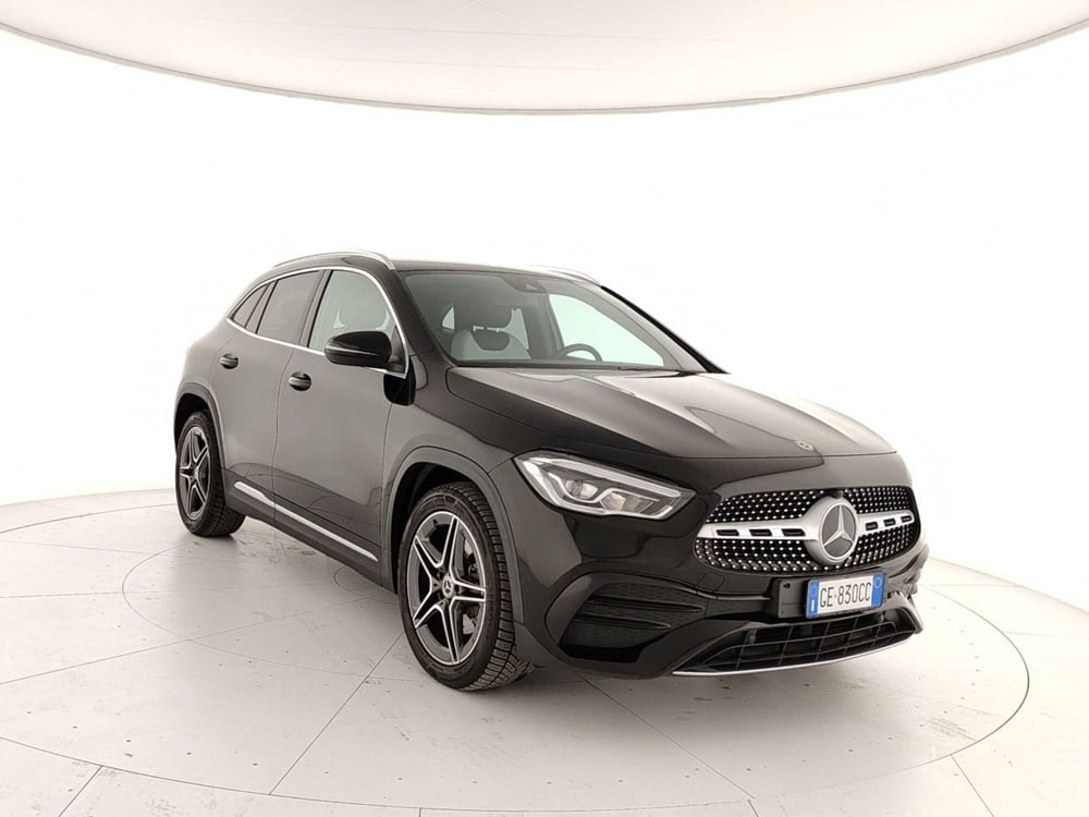 Mercedes-Benz GLA SUV usata a Caserta