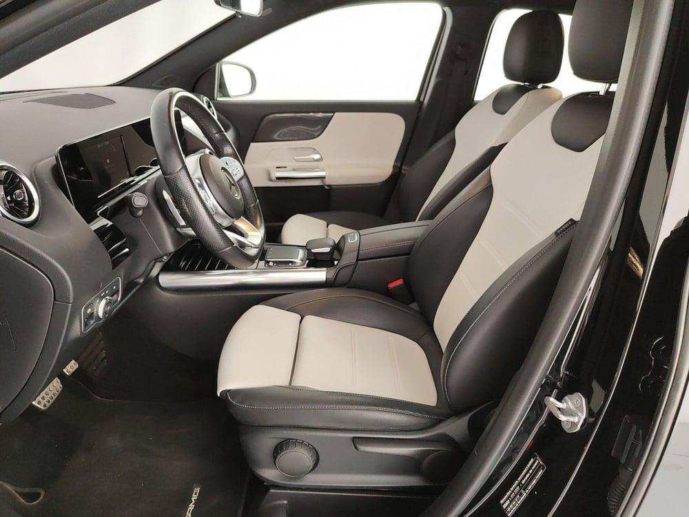 Mercedes-Benz GLA SUV usata a Caserta (16)