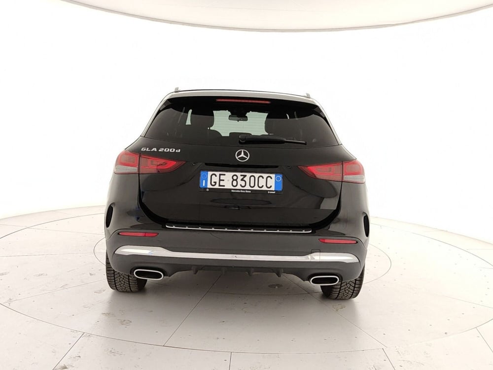 Mercedes-Benz GLA SUV usata a Caserta (5)