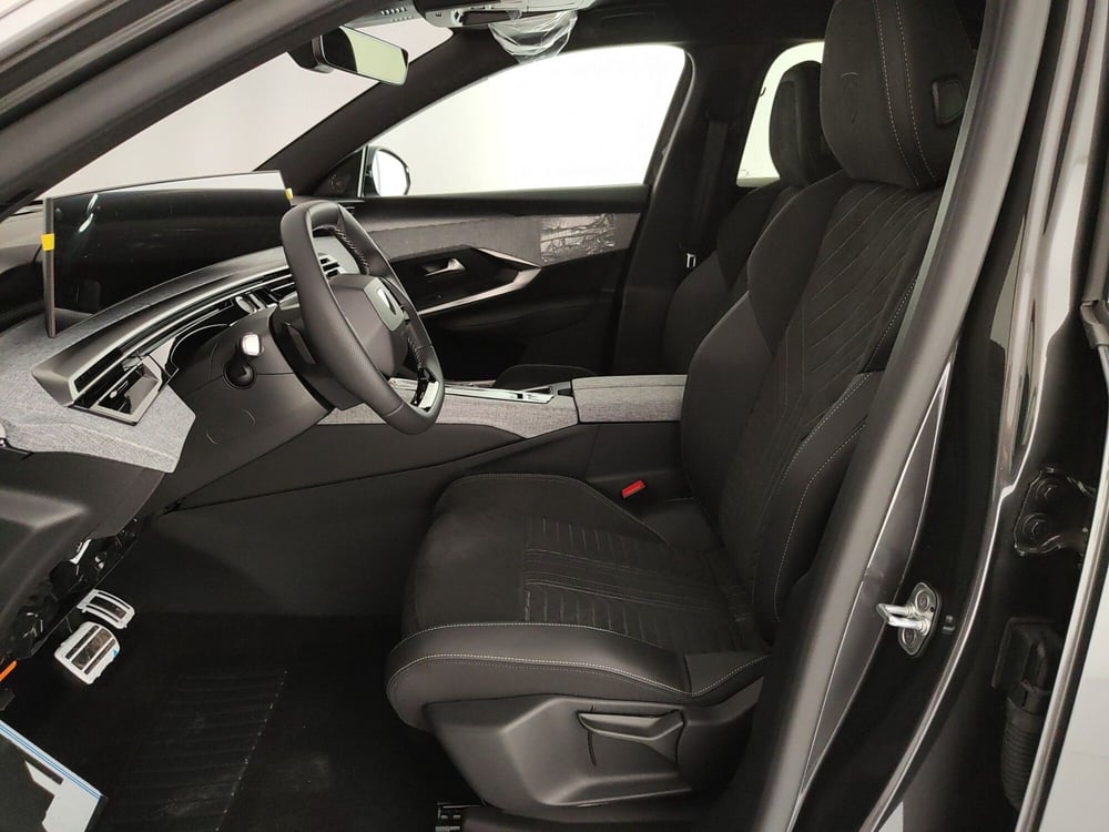 Peugeot 3008 nuova a Caserta (15)