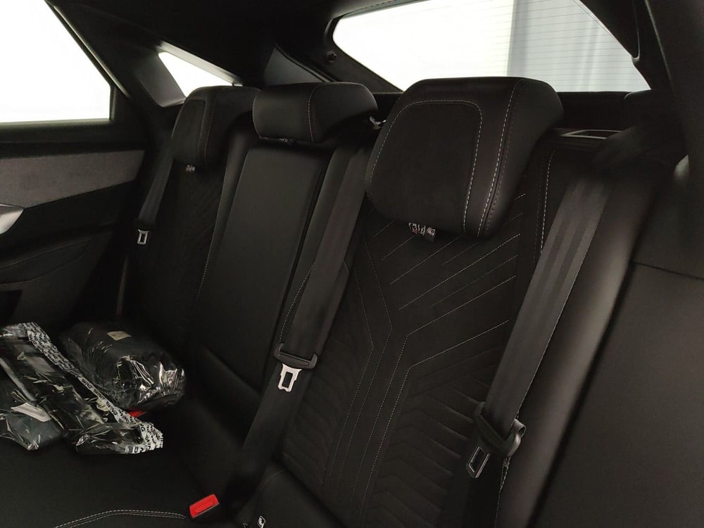Peugeot 3008 nuova a Caserta (18)