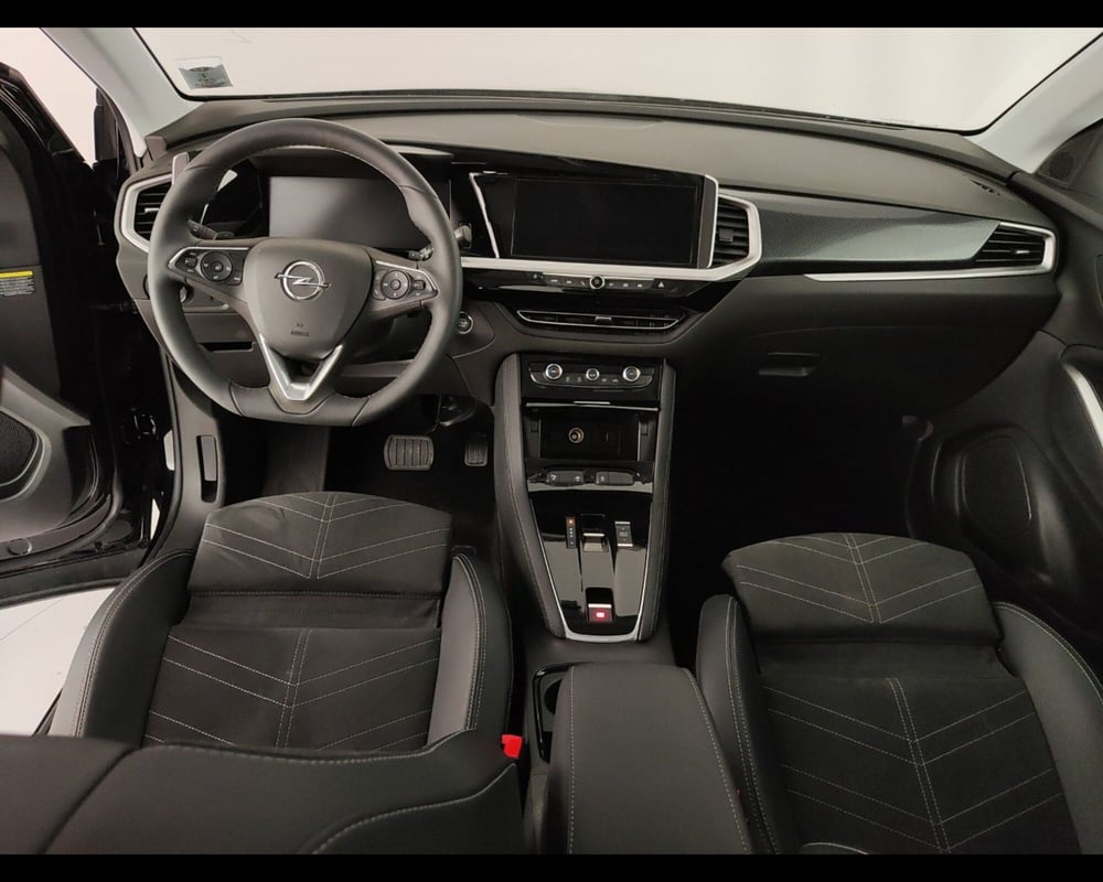 Opel Grandland usata a Caserta (13)