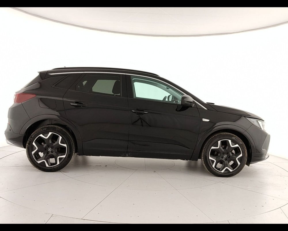 Opel Grandland usata a Caserta (5)